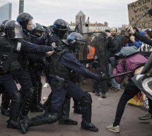 La police française fait un usage excessif de la force lors des manifestations antigouvernementales
