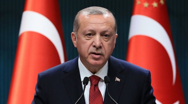 Le président turc Erdogan approuve la ratification de l’adhésion de la Suède à l’OTAN.