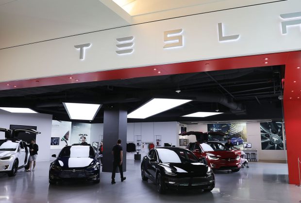 Tesla annonce que quatre de ses administrateurs quitteront bientôt l'entreprise 55 Tesla annonce que quatre de ses administrateurs quitteront bientôt l'entreprise