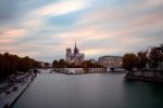 Les Touristes Parisiens Pourront Se Baigner Dans La Seine 51 paris city view with notre dame cathedral river seine